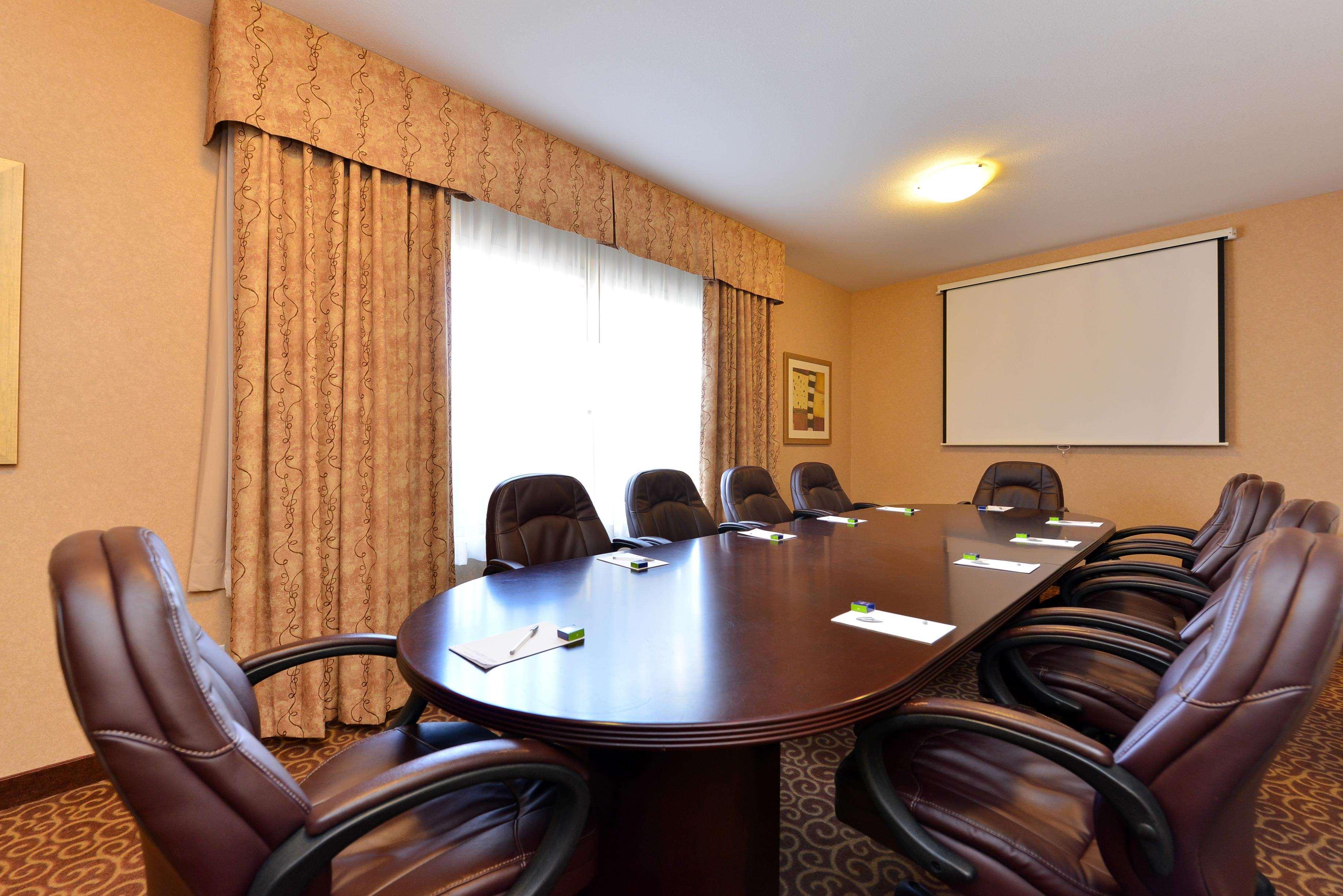 Hampton Inn & Suites By Hilton Edmonton International Airport Leduc Luaran gambar
